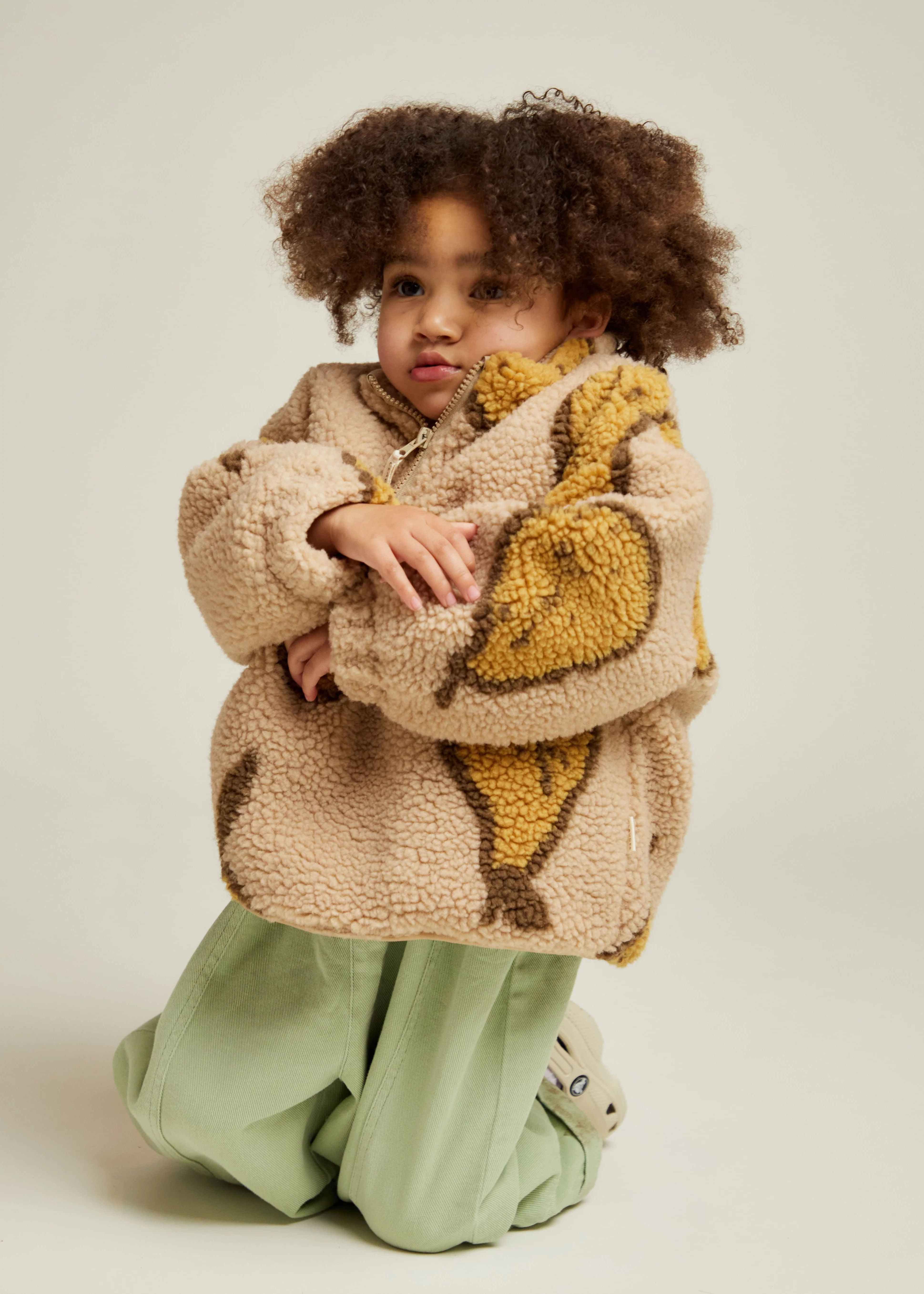 Drew Almond Pear Borg Fleece - Image 5