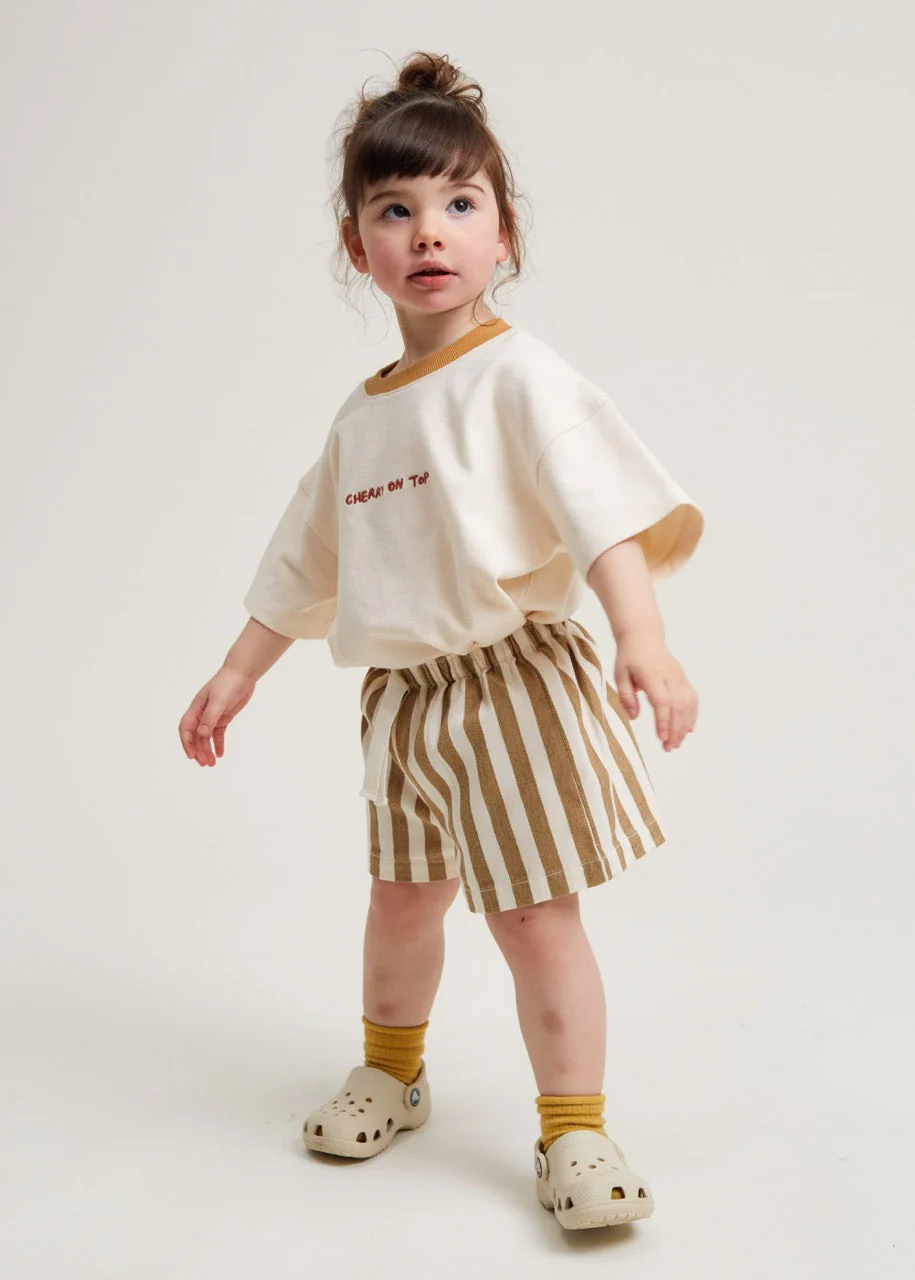 Lenni Cherry Tee - Image 4