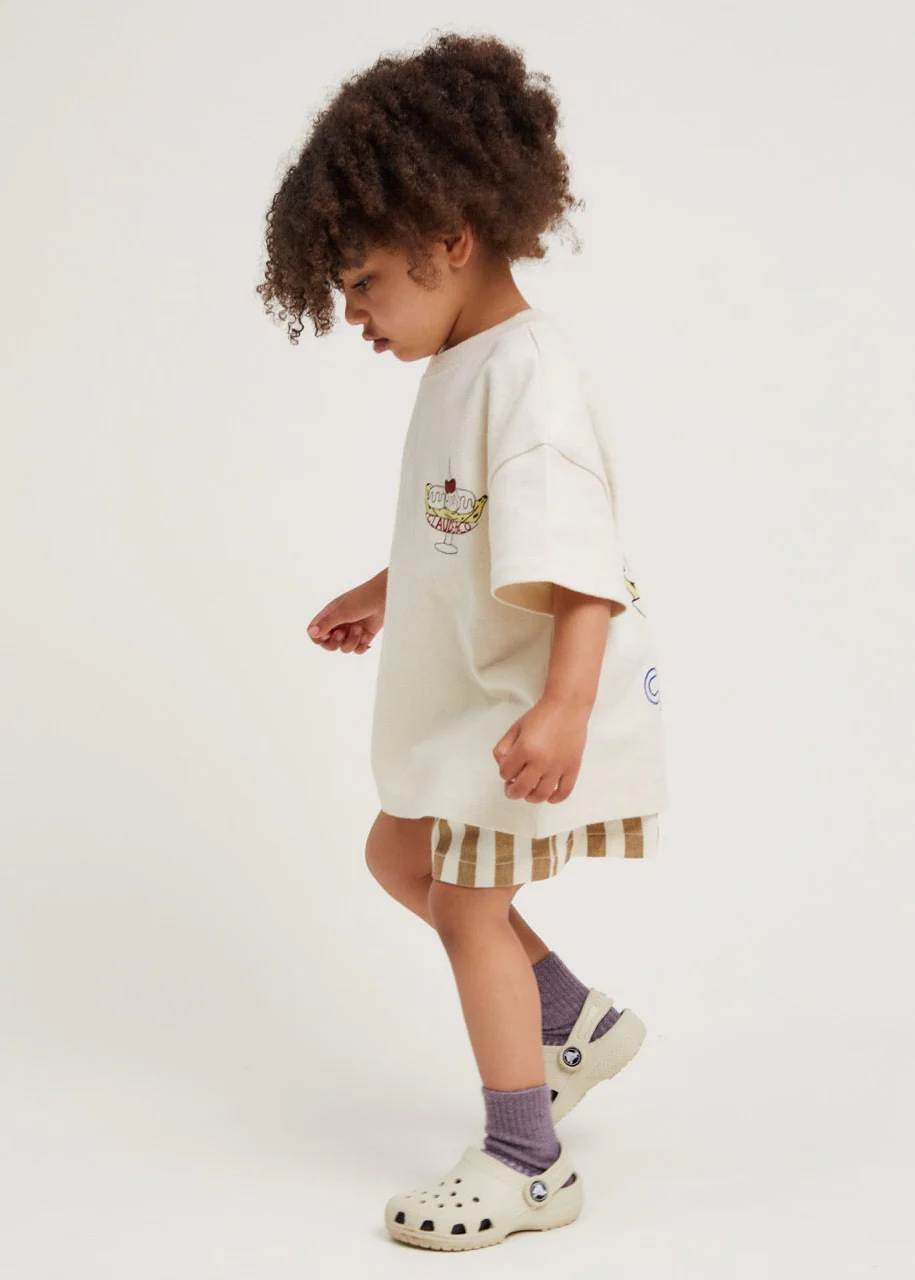 Lenni Sundaes At Claudes Tee - Image 6