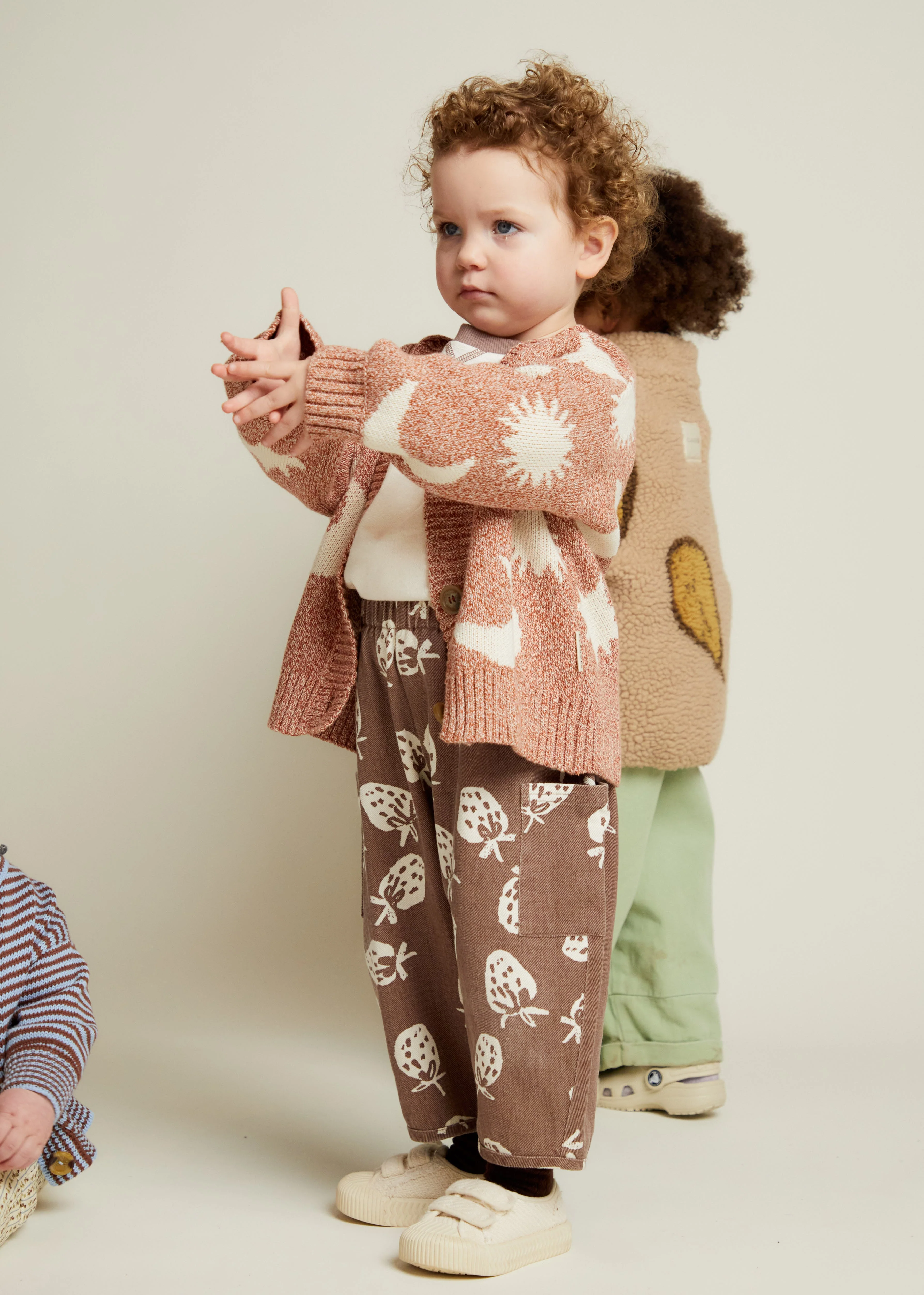 Cozmo Russet Moon Star Cardigan - Image 4