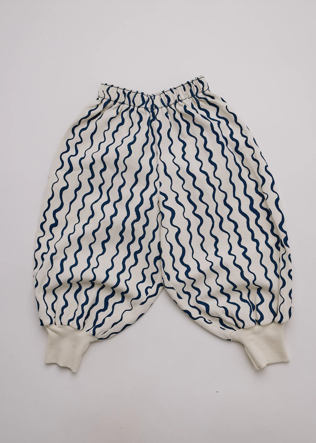 Murphy Ripple Balloon Trouser - Image 5