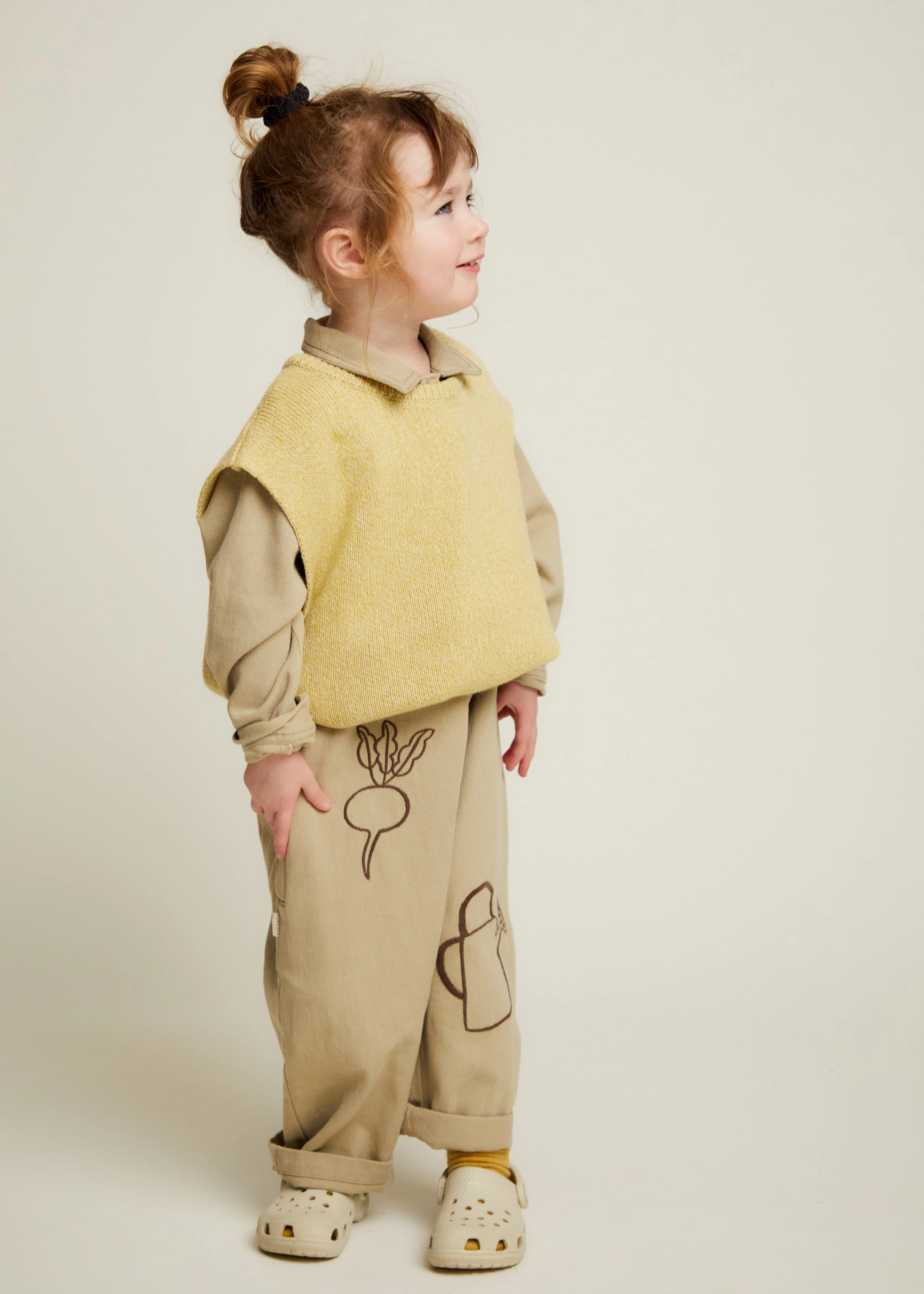 Noa Yolk Knitted Vest - Image 4