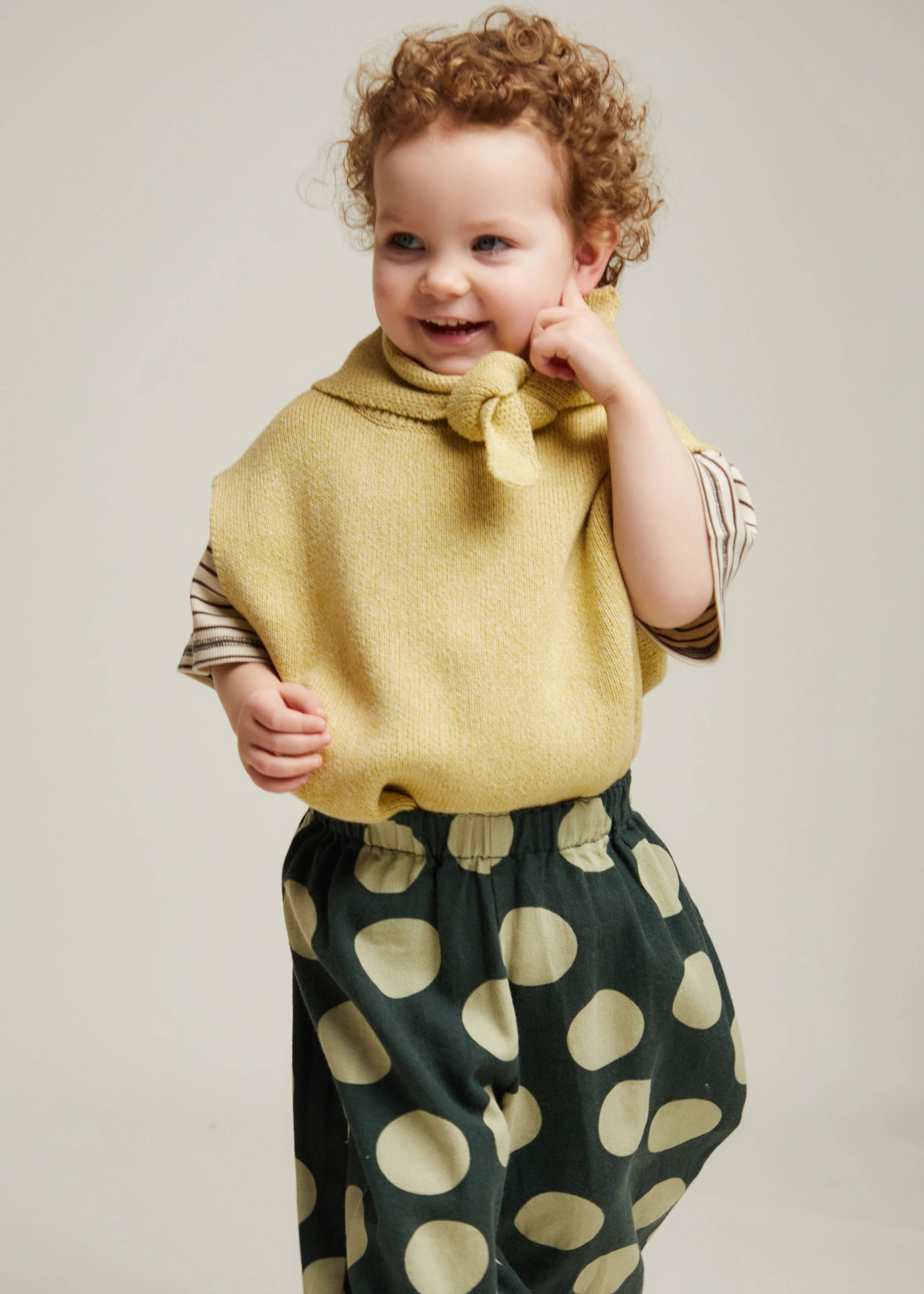 Noa Yolk Knitted Vest - Image 7