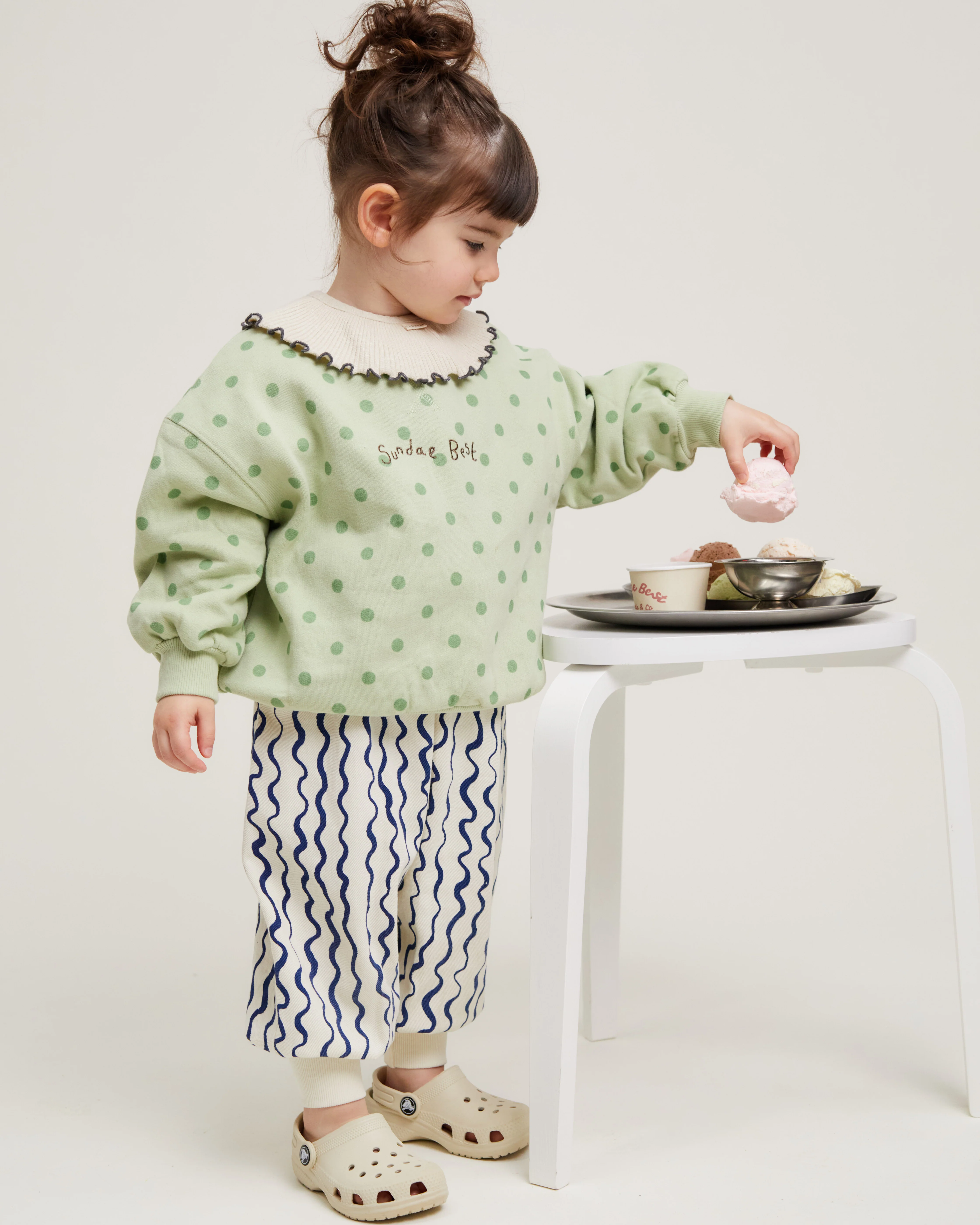 Bobbi Oat Collar Bib - Image 5